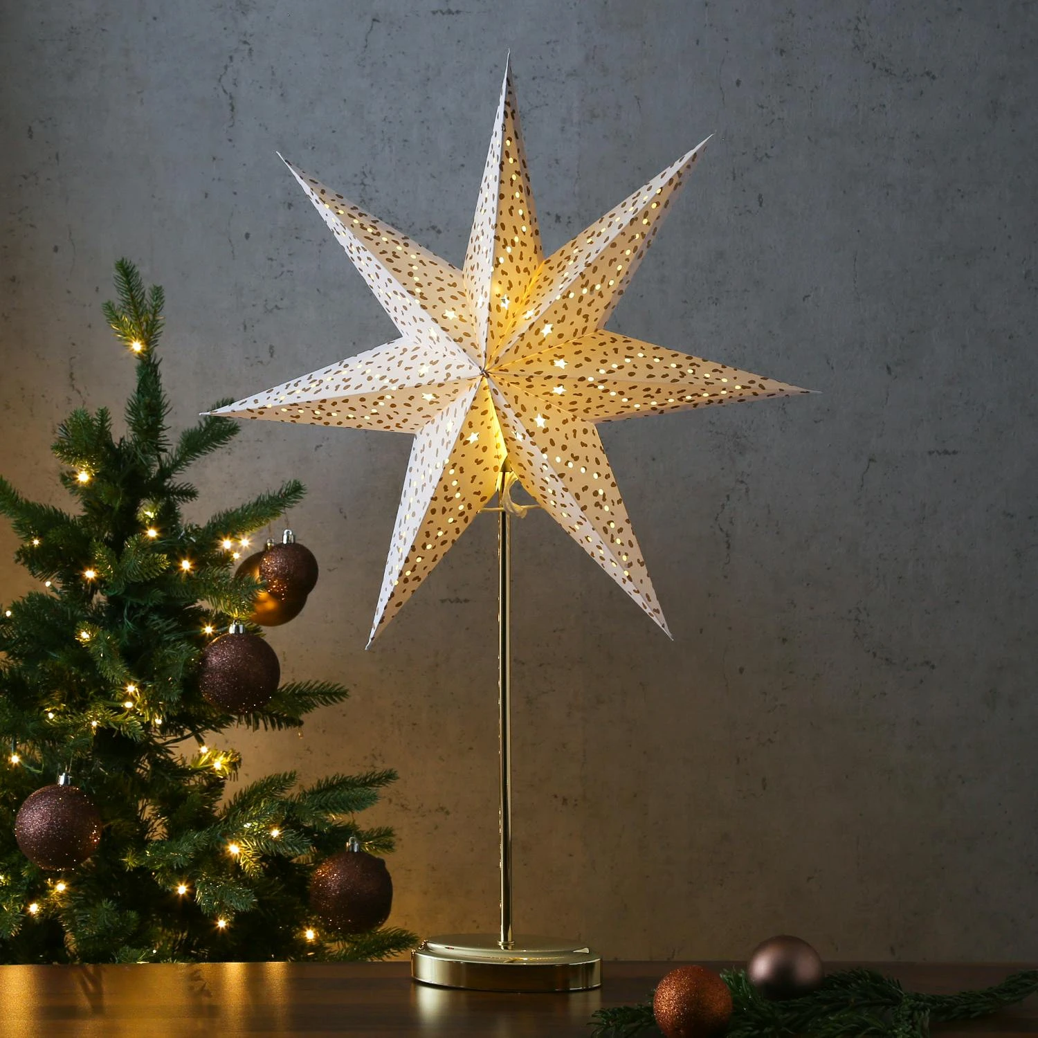 LED Papierstern Leuchtstern Standstern 7-zackig H: 75cm Timer Batterie Gold 6 LED Papierstern Leuchtstern Standstern 7-zackig H: 75cm Timer Batterie Gold – Bild 6