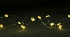 Tarrington House Batteriekette , Schneeflockenform, 40 LEDs, 3.9 M, 1.2 W