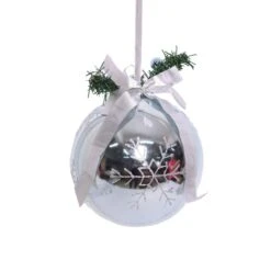 Tarrington House Kugel, Kunststoff, Ø 20 Cm, Glanz Mit Schneeflocken-Deko, Silber