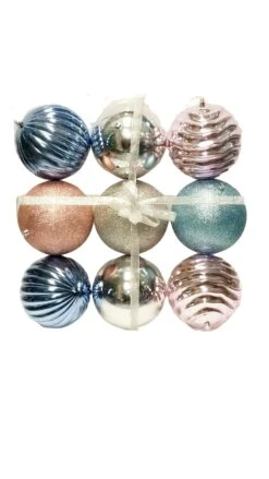 Tarrington House Weihnachtskugeln, Kunststoff, Ø 15 Cm, Gewellt, Glänzend Und Glitzernd, Mehrfarbig, 9 Stück