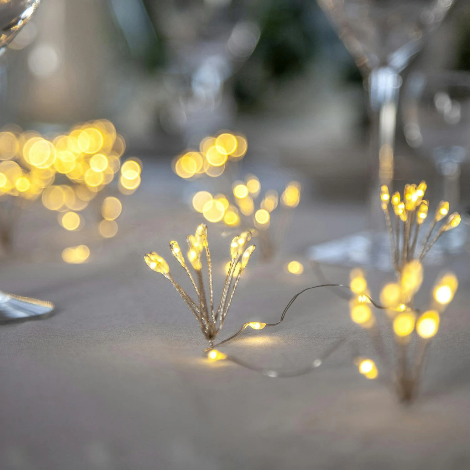 LED Lichterkette Blume 120 Tautropfen LED 10 Blüten Dekolicherkette L:2,1m Timer 6 LED Lichterkette Blume 120 Tautropfen LED 10 Blüten Dekolicherkette L:2,1m Timer – Bild 6