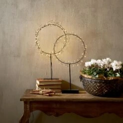 LED Kranz Draht Stehend Tischkranz Leuchtkranz Dekokranz 50LED H: 43cm Batterie -VIDAXL Store a021878b 13f4 4b78 b322 469ada9c860a